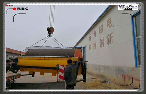 強(qiáng)磁場(chǎng)磁選機(jī)，強(qiáng)磁場(chǎng)磁選機(jī)與弱磁場(chǎng)磁選機(jī)結(jié)構(gòu)有什么不同？?jī)r(jià)格_工作原理結(jié)構(gòu)_強(qiáng)磁場(chǎng)磁選機(jī)與弱磁場(chǎng)磁選機(jī)結(jié)構(gòu)有什么不同？說明書 