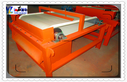 錳礦干式磁選機(jī),錳鐵礦干式磁選機(jī)_磁性礦錳鐵礦干式磁選機(jī)_錳鐵礦干式磁選機(jī)工作視頻皮帶及結(jié)構(gòu)價(jià)格 錳礦干式磁選機(jī),錳鐵礦干式磁選機(jī)_磁性礦錳鐵礦干式磁選機(jī)_錳鐵礦干式磁選機(jī)工作視頻皮帶及結(jié)構(gòu)價(jià)格