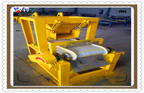 干式磁選機(jī),錳礦干式磁選機(jī)后來者居上,發(fā)展形勢好_錳礦干式磁選機(jī)后來者居上,發(fā)展形勢好發(fā)展工作視頻皮帶及結(jié)構(gòu)價格 干式磁選機(jī),錳礦干式磁選機(jī)后來者居上,發(fā)展形勢好_錳礦干式磁選機(jī)后來者居上,發(fā)展形勢好發(fā)展工作視頻皮帶及結(jié)構(gòu)價格